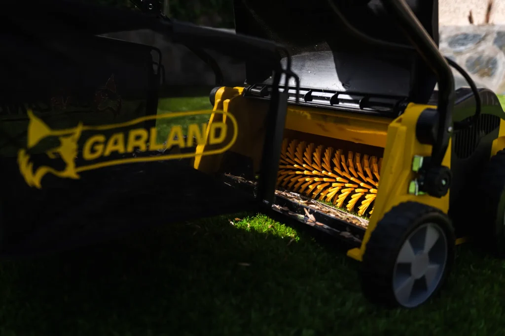 Detalle de rodillo y bolsa de almacenamiento de herramienta Roll&Comb